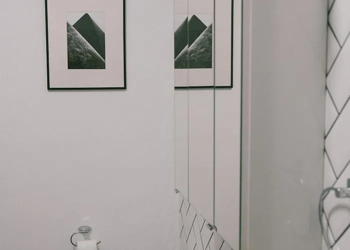 Apartment Historical Retreat 1906